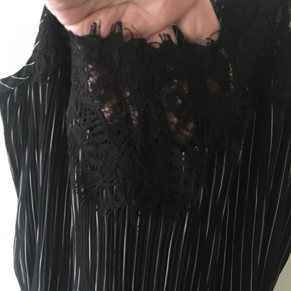 Dressy camisole, plus size 22 flowy fit. Adjustable straps, nice layering piece. - Picture 2 of 2